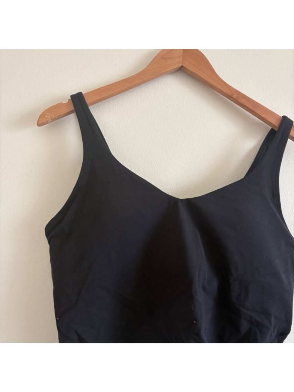Lululemon Athletic Align Nulu Crop Tank Top Black NWT Women’s Size 12 - Picture 3 of 7
